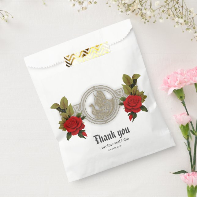 Viking mystical charm with elegant Celtic knots.  Favour Bag (Sealed)