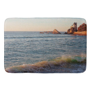 Villa on the Rocks Bath Mat