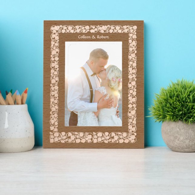 Vine Border With Heart Shaped Leaves Etched Frames (Creator Uploaded)