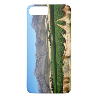 Vineyards and Mountains into Franschhoek, S Africa iPhone 8 Plus/7 Plus Case