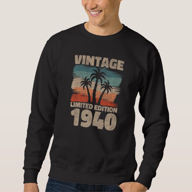 Vintage 1940  Legend Since 1940 Sweatshirt (Front)