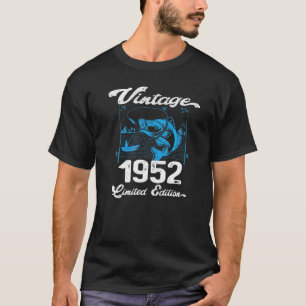 Vintage 1952 70 Year Old Fishing Fishermen Birthd T-Shirt