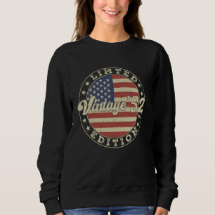 Vintage 1952 72th Birthday 72 Years Old American F Sweatshirt