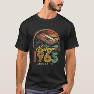 Vintage 1965 Retro Cassette 1965 61st Birthday 61 T-Shirt