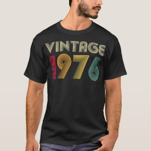 Vintage 1976 46th Birthday Gift Retro 46 Years Old T-Shirt