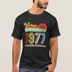 Vintage 1977 45th Birthday Decorations Men Women T-Shirt