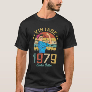 Vintage 1979 Made In 1979 43Rd Birthday Women 43 Y T-Shirt