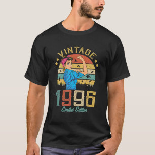 Vintage 1996 Made In 1996 26Th Birthday Women 26 Y T-Shirt