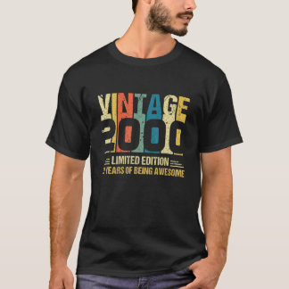 Vintage 2000 Clothes 20 Years Old Retro 20th Birth T-Shirt