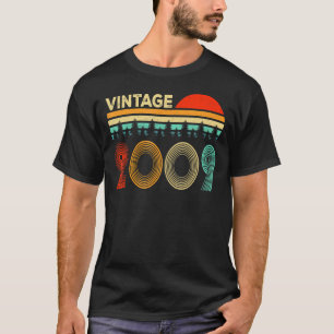 Vintage 2009 14 Years Old 14th Birthday   For Boy  T-Shirt