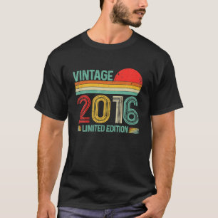 Vintage 2016 6th Birthday Decorations Boy Girl 6 T-Shirt