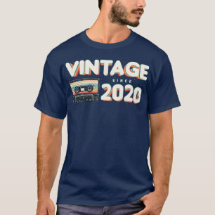 Vintage 2020 Retro Vintage Nostalgic Birthday frie T-Shirt