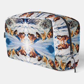 Vintage Alaska eskimo Malamute sled racing Dopp Kit