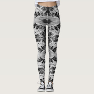 Vintage Alaska eskimo Malamute sled racing Leggings