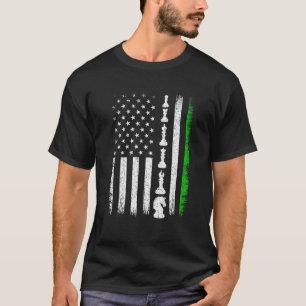 Vintage American Flag Chess St. Patricks Day Men W T-Shirt