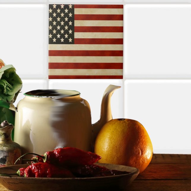 Vintage American Flag GIFTS Tile (Creator Uploaded)