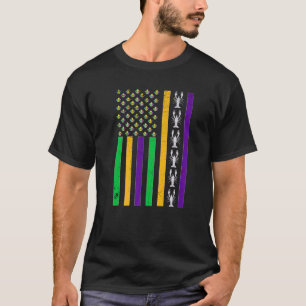 Vintage American Flag Mardi Gras Crawfish Unique M T-Shirt