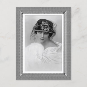 Vintage Beauty - Luxury - in black & white Postcard