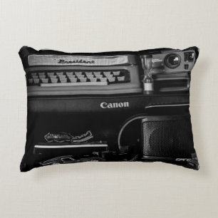 VINTAGE BLACK AND WHITE CAMERA DECORATIVE CUSHION