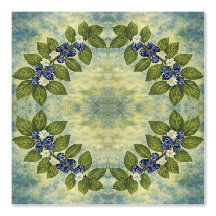 Vintage Blueberry Wreath Wallpaper