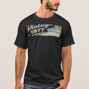 Vintage Born In 1977 45th Birthday 45 Years Old 1 T-Shirt