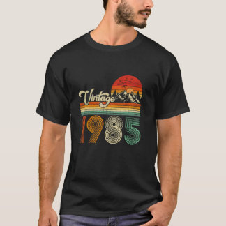 Vintage Born In 1985 Funny 40th Birthday 40 Years  T-Shirt