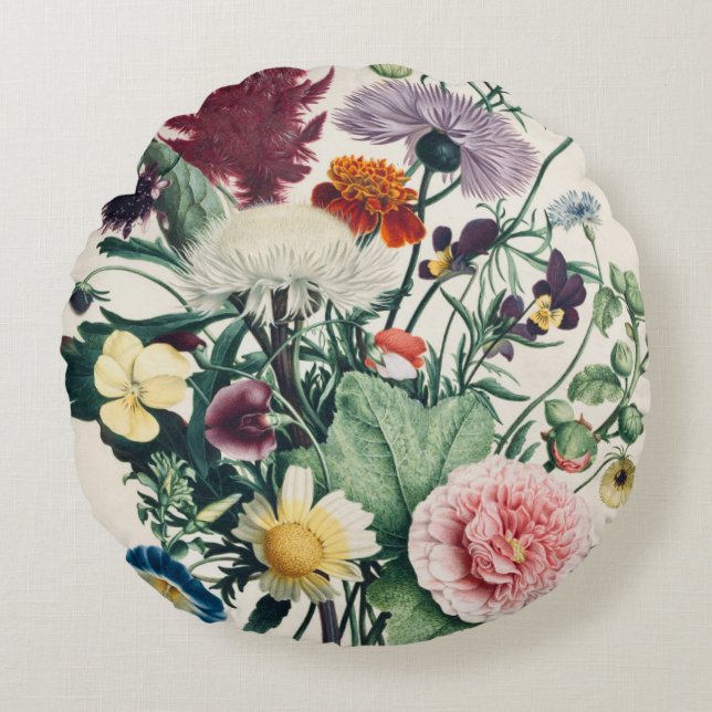 Vintage Bouquet of Flowers  Round Cushion (Front)
