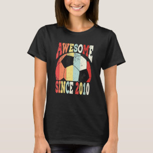 Vintage Boys Birthday Soccer Awesome Since 2010 Ki T-Shirt