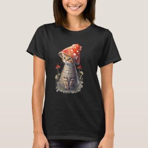 Vintage Cat with Mushroom Hat Cute Cottagecore Aes T-Shirt