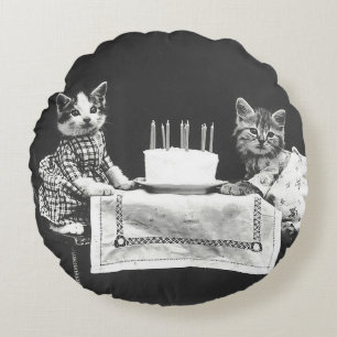 Vintage Cats at a Birthday Party Round Cushion