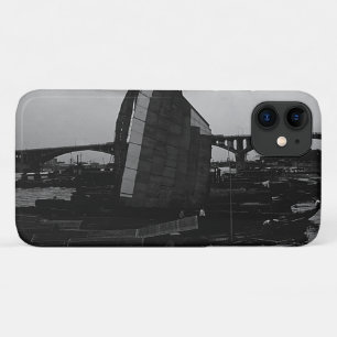 Vintage China Changsha xiang jiang boat iPhone 11 Case