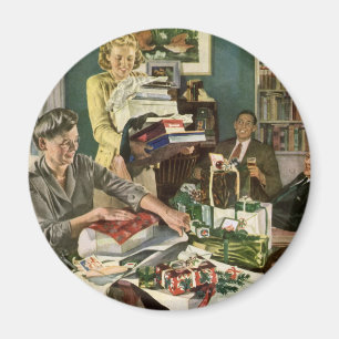 Vintage Christmas, Happy Family Wrapping Gifts Magnet