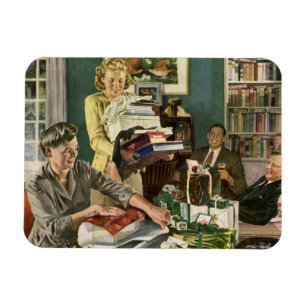 Vintage Christmas, Happy Family Wrapping Gifts Magnet