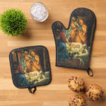Vintage Christmas Nativity, Baby Jesus in Manger Oven Mitt & Pot Holder Set<br><div class="desc">Vintage illustration religious Christmas holiday design featuring a classic nativity. A Christian religion family scene with Mary,  Joseph and the infant Jesus Christ in the manger with lamb and sheep. Bethlehem.</div>