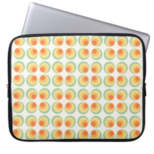 Vintage circles pattern laptop sleeve