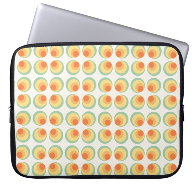 Vintage circles pattern laptop sleeve (Front)