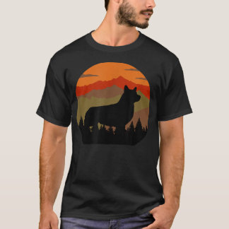 Vintage Country Rugged Retro Sky & Forest Corgi Do T-Shirt
