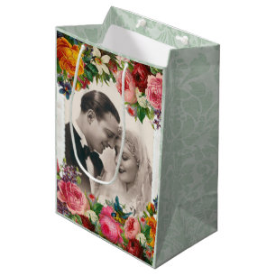 Vintage Couple in Love Wedding Roses Gift Bag