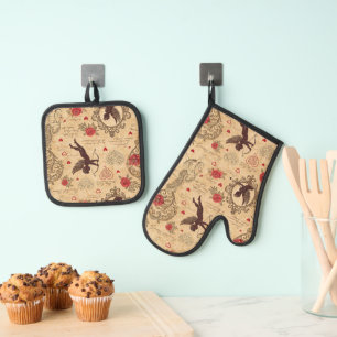 Vintage Cupid's Romantic Pattern (4) Oven Mitt & Pot Holder Set