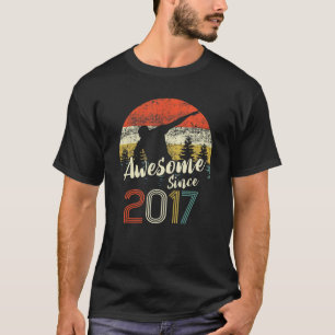 Vintage Dabbing Awesome Since 2017 6th Birthday Bo T-Shirt