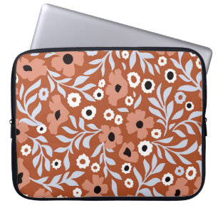 Vintage daisy flowers: abstract background. laptop sleeve