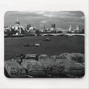 Vintage England London Thames river skyline city Mouse Pad