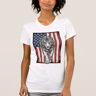 Vintage Engraved Tiger American Flag Patriotic Des T-Shirt