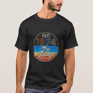 Vintage Est. 1974 48Th Birthday Born In 1974 48 Ye T-Shirt