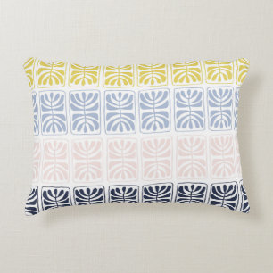 Vintage ethnic seamless decorative cushion