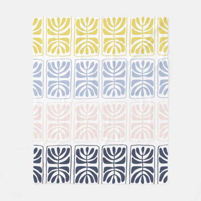 Vintage ethnic seamless  fleece blanket (Front)