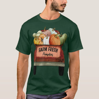 Vintage Farm Fresh Pumpkins Truck Fall Funny Hallo T-Shirt