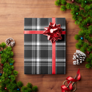 Vintage farmhouse black and white plaid pattern wrapping paper