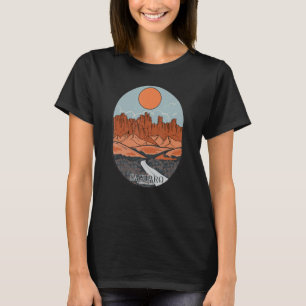 Vintage Feel Sunset Cactus Desert Road National Pa T-Shirt