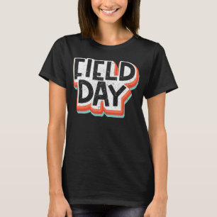 Vintage Field 2022 Day Retro Happy Last Day Of Sch T-Shirt